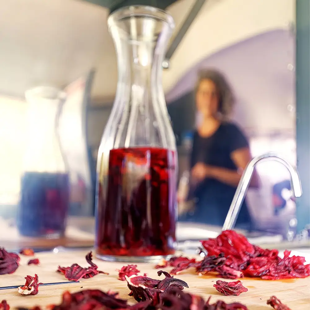 Carafe de boisson à l'hibiscus